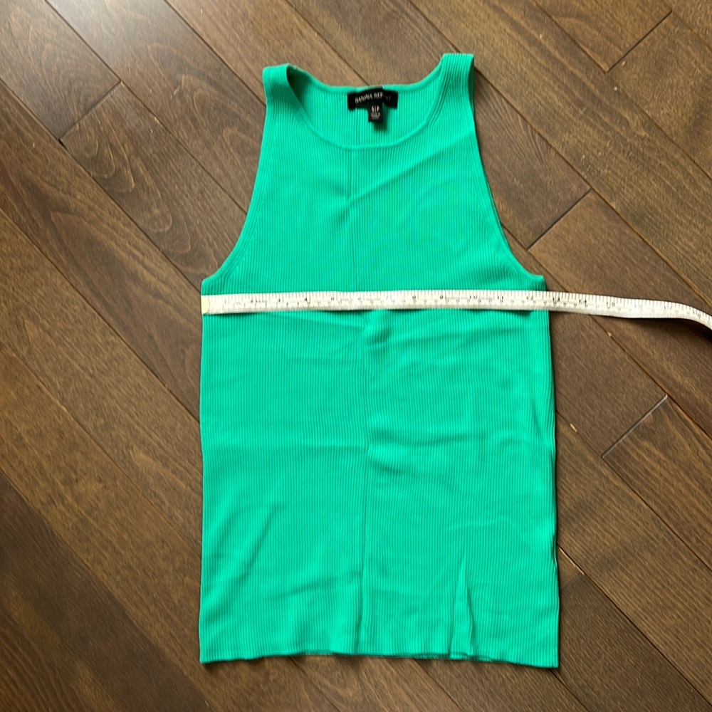 Grass green BR top